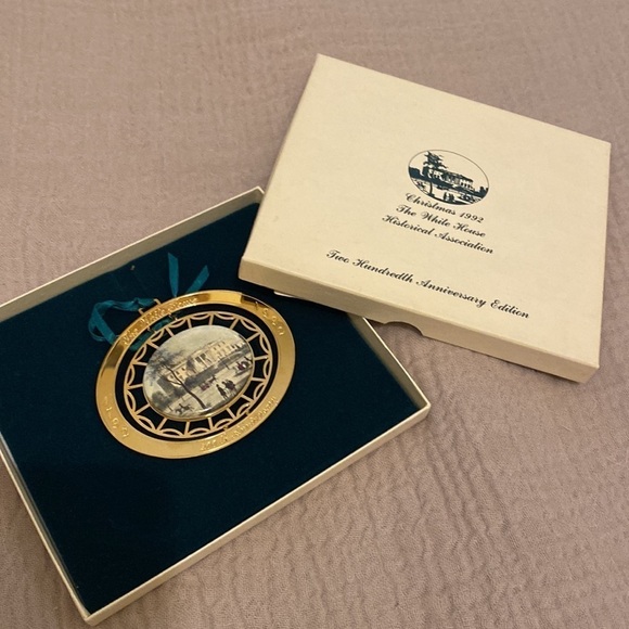 UNITAD STATE CONGRESSIONAL HOLLIDAY ORNAMENTS. 7 FOR ONLY $125 !!! - Picture 13 of 13